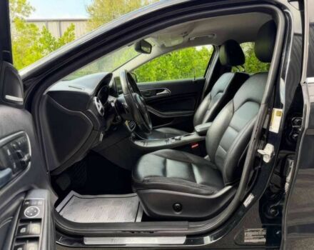 Черный Мерседес ГЛА-Класс, объемом двигателя 2 л и пробегом 72 тыс. км за 9400 $, фото 5 на Automoto.ua