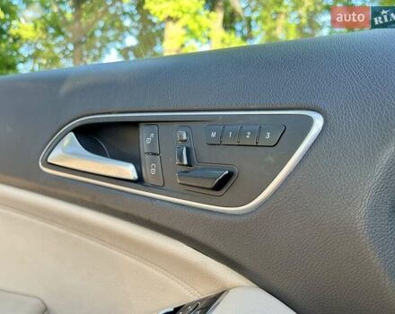 Чорний Мерседес ГЛА-Клас, об'ємом двигуна 1.99 л та пробігом 57 тис. км за 17400 $, фото 24 на Automoto.ua