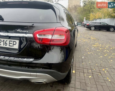 Мерседес ГЛА-Класс 2015 в Киеве на Automoto.ua Черный Мерседес ГЛА-Класс, объемом двигателя 1.99 л и пробегом 90 тыс. км за 13799 $, фото 9 на Automoto.ua