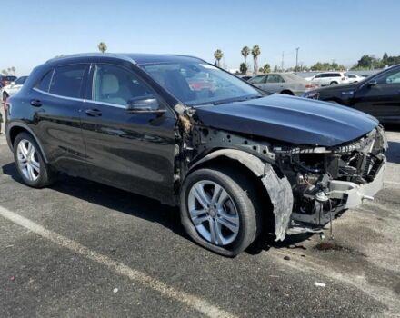 Чорний Мерседес ГЛА-Клас, об'ємом двигуна 2 л та пробігом 122 тис. км за 12000 $, фото 3 на Automoto.ua