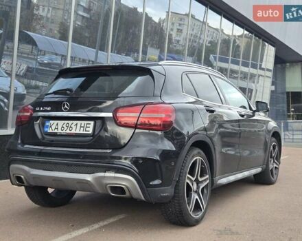 Мерседес ГЛА-Класс 2015 в Киеве на Automoto.ua Черный Мерседес ГЛА-Класс, объемом двигателя 2 л и пробегом 150 тыс. км за 17900 $, фото 3 на Automoto.ua