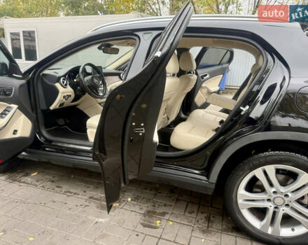 Мерседес ГЛА-Класс 2015 в Киеве на Automoto.ua Черный Мерседес ГЛА-Класс, объемом двигателя 1.99 л и пробегом 90 тыс. км за 13799 $, фото 34 на Automoto.ua
