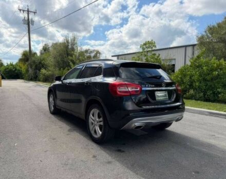 Черный Мерседес ГЛА-Класс, объемом двигателя 2 л и пробегом 72 тыс. км за 9400 $, фото 2 на Automoto.ua