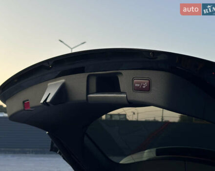 Черный Мерседес ГЛА-Класс, объемом двигателя 2 л и пробегом 150 тыс. км за 19000 $, фото 8 на Automoto.ua