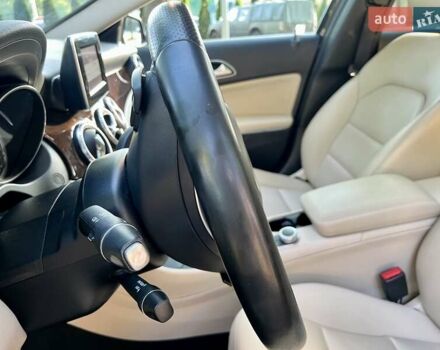 Чорний Мерседес ГЛА-Клас, об'ємом двигуна 1.99 л та пробігом 57 тис. км за 17400 $, фото 19 на Automoto.ua