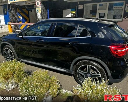 Чорний Мерседес ГЛА-Клас, об'ємом двигуна 2 л та пробігом 150 тис. км за 16900 $, фото 4 на Automoto.ua