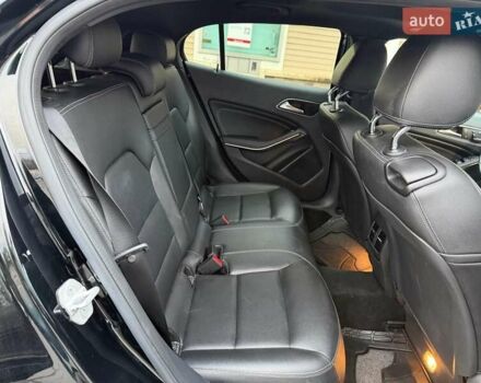 Чорний Мерседес ГЛА-Клас, об'ємом двигуна 2 л та пробігом 120 тис. км за 4000 $, фото 5 на Automoto.ua