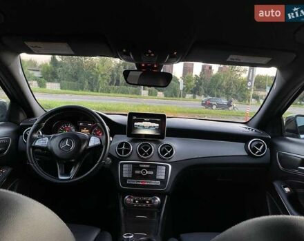 Черный Мерседес ГЛА-Класс, объемом двигателя 1.99 л и пробегом 202 тыс. км за 17200 $, фото 15 на Automoto.ua