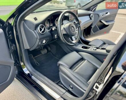 Черный Мерседес ГЛА-Класс, объемом двигателя 1.99 л и пробегом 99 тыс. км за 19900 $, фото 33 на Automoto.ua