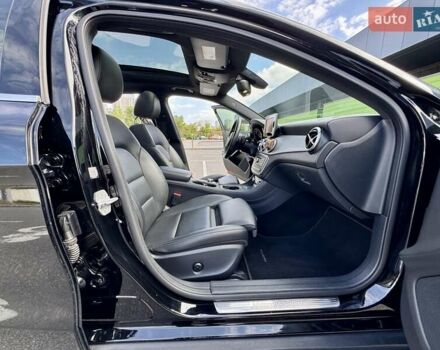 Черный Мерседес ГЛА-Класс, объемом двигателя 1.99 л и пробегом 99 тыс. км за 19900 $, фото 45 на Automoto.ua