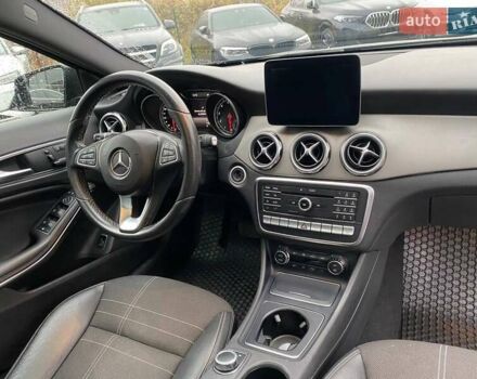 Черный Мерседес ГЛА-Класс, объемом двигателя 1.99 л и пробегом 76 тыс. км за 16500 $, фото 9 на Automoto.ua