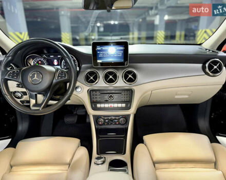 Черный Мерседес ГЛА-Класс, объемом двигателя 1.6 л и пробегом 61 тыс. км за 23800 $, фото 31 на Automoto.ua