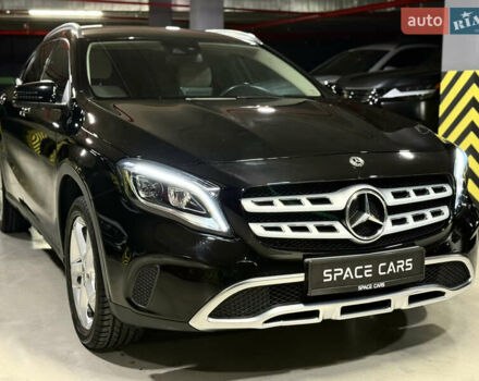 Черный Мерседес ГЛА-Класс, объемом двигателя 1.6 л и пробегом 61 тыс. км за 23800 $, фото 7 на Automoto.ua
