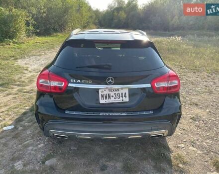 Чорний Мерседес ГЛА-Клас, об'ємом двигуна 2 л та пробігом 50 тис. км за 17800 $, фото 5 на Automoto.ua