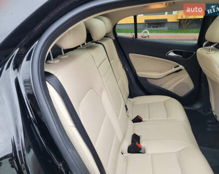 Чорний Мерседес ГЛА-Клас, об'ємом двигуна 1.99 л та пробігом 88 тис. км за 21000 $, фото 28 на Automoto.ua