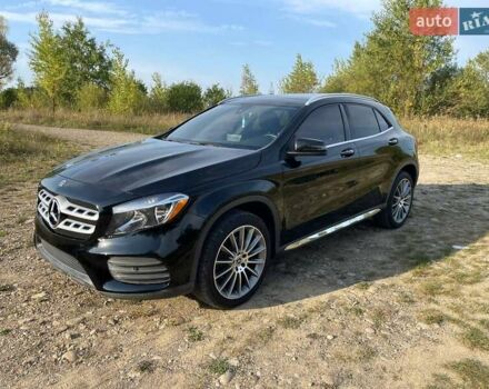 Черный Мерседес ГЛА-Класс, объемом двигателя 2 л и пробегом 50 тыс. км за 17800 $, фото 2 на Automoto.ua