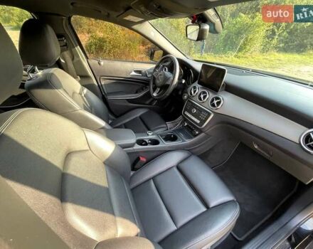 Чорний Мерседес ГЛА-Клас, об'ємом двигуна 2 л та пробігом 50 тис. км за 17800 $, фото 24 на Automoto.ua