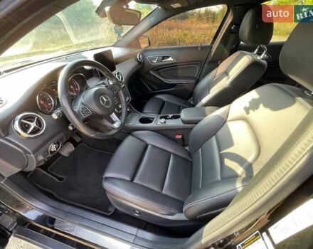 Черный Мерседес ГЛА-Класс, объемом двигателя 2 л и пробегом 50 тыс. км за 17800 $, фото 17 на Automoto.ua