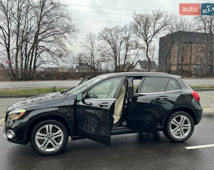 Чорний Мерседес ГЛА-Клас, об'ємом двигуна 1.99 л та пробігом 88 тис. км за 21000 $, фото 18 на Automoto.ua