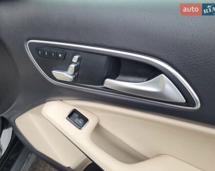 Чорний Мерседес ГЛА-Клас, об'ємом двигуна 1.99 л та пробігом 88 тис. км за 21000 $, фото 32 на Automoto.ua