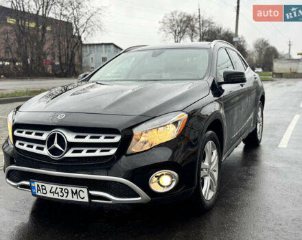 Чорний Мерседес ГЛА-Клас, об'ємом двигуна 1.99 л та пробігом 88 тис. км за 21000 $, фото 1 на Automoto.ua