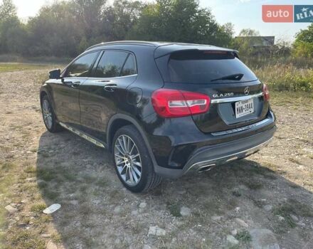 Чорний Мерседес ГЛА-Клас, об'ємом двигуна 2 л та пробігом 50 тис. км за 17800 $, фото 8 на Automoto.ua