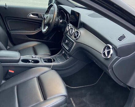 Черный Мерседес ГЛА-Класс, объемом двигателя 1.99 л и пробегом 34 тыс. км за 22400 $, фото 10 на Automoto.ua