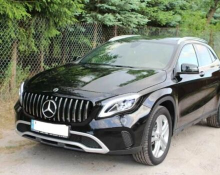 Мерседес ГЛА-Клас 2019 у Києві на Automoto.ua Чорний Мерседес ГЛА-Клас, об'ємом двигуна 2 л та пробігом 89 тис. км за 15300 $, фото 1 на Automoto.ua