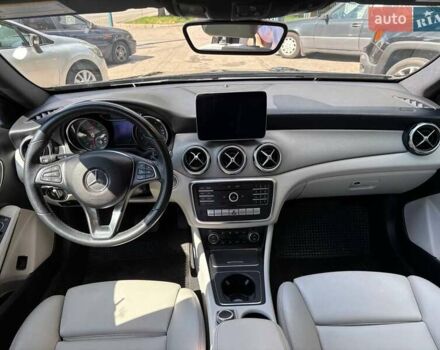 Мерседес ГЛА-Класс 2019 в Полтаве на Automoto.ua Черный Мерседес ГЛА-Класс, объемом двигателя 1.99 л и пробегом 110 тыс. км за 20500 $, фото 14 на Automoto.ua