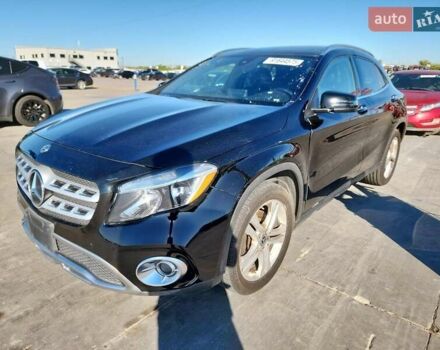 Черный Мерседес ГЛА-Класс, объемом двигателя 1.99 л и пробегом 170 тыс. км за 4200 $, фото 1 на Automoto.ua