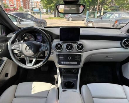 Мерседес ГЛА-Класс 2019 в Полтаве на Automoto.ua Черный Мерседес ГЛА-Класс, объемом двигателя 2 л и пробегом 110 тыс. км за 20500 $, фото 7 на Automoto.ua