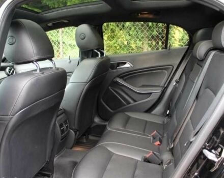 Мерседес ГЛА-Клас 2019 у Києві на Automoto.ua Чорний Мерседес ГЛА-Клас, об'ємом двигуна 2 л та пробігом 89 тис. км за 15300 $, фото 12 на Automoto.ua