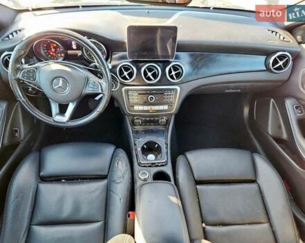 Черный Мерседес ГЛА-Класс, объемом двигателя 1.99 л и пробегом 170 тыс. км за 4200 $, фото 7 на Automoto.ua