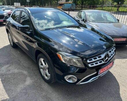 Мерседес ГЛА-Класс 2019 в Полтаве на Automoto.ua Черный Мерседес ГЛА-Класс, объемом двигателя 2 л и пробегом 110 тыс. км за 20500 $, фото 3 на Automoto.ua
