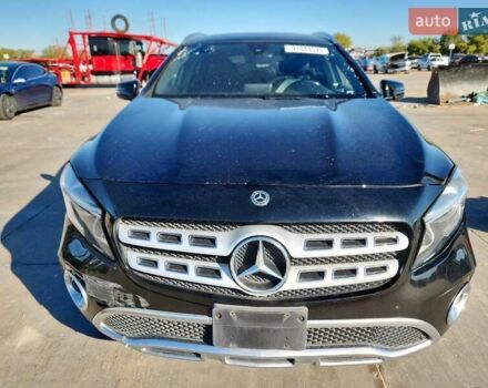 Черный Мерседес ГЛА-Класс, объемом двигателя 1.99 л и пробегом 170 тыс. км за 4200 $, фото 4 на Automoto.ua