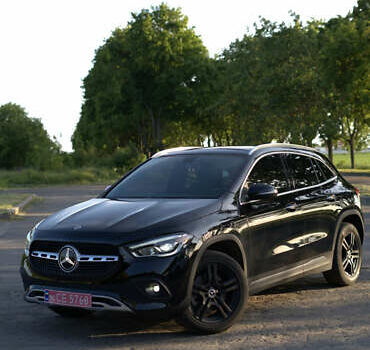 Мерседес ГЛА-Класс 2020 в Владимир-Волынский на Automoto.ua Черный Мерседес ГЛА-Класс, объемом двигателя 2 л и пробегом 95 тыс. км за 33500 $, фото 3 на Automoto.ua