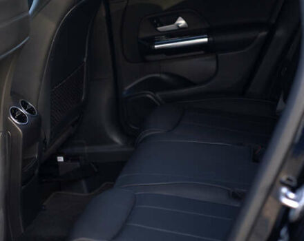 Мерседес ГЛА-Класс 2020 в Владимир-Волынский на Automoto.ua Черный Мерседес ГЛА-Класс, объемом двигателя 2 л и пробегом 95 тыс. км за 33500 $, фото 40 на Automoto.ua
