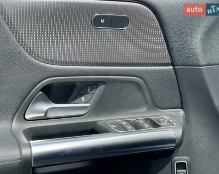 Мерседес ГЛА-Класс 2020 в Мукачеве на Automoto.ua Черный Мерседес ГЛА-Класс, объемом двигателя 1.4 л и пробегом 57 тыс. км за 34500 $, фото 48 на Automoto.ua