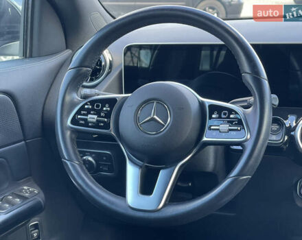 Мерседес ГЛА-Класс 2020 в Мукачеве на Automoto.ua Черный Мерседес ГЛА-Класс, объемом двигателя 1.4 л и пробегом 57 тыс. км за 34500 $, фото 21 на Automoto.ua