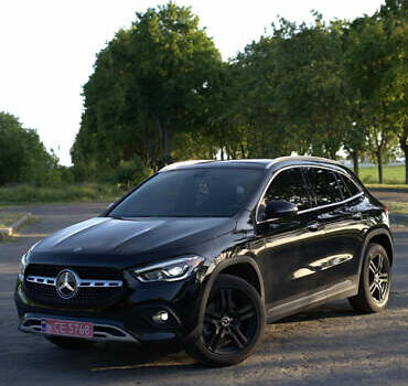 Мерседес ГЛА-Класс 2020 в Владимир-Волынский на Automoto.ua Черный Мерседес ГЛА-Класс, объемом двигателя 2 л и пробегом 95 тыс. км за 33500 $, фото 2 на Automoto.ua