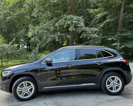 Черный Мерседес ГЛА-Класс, объемом двигателя 1.99 л и пробегом 82 тыс. км за 33500 $, фото 1 на Automoto.ua