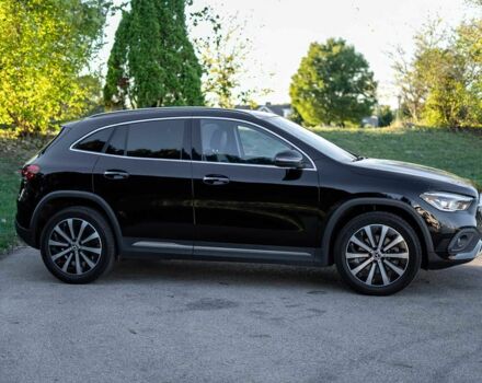 Мерседес ГЛА-Клас 2021 у Дніпро (Дніпропетровську) на Automoto.ua Чорний Мерседес ГЛА-Клас, об'ємом двигуна 2 л та пробігом 10 тис. км за 12200 $, фото 5 на Automoto.ua