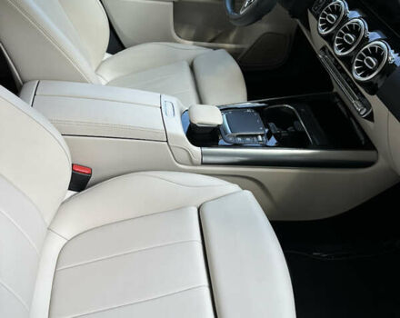 Черный Мерседес ГЛА-Класс, объемом двигателя 1.99 л и пробегом 82 тыс. км за 33500 $, фото 17 на Automoto.ua