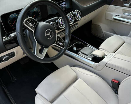 Черный Мерседес ГЛА-Класс, объемом двигателя 1.99 л и пробегом 82 тыс. км за 33500 $, фото 10 на Automoto.ua