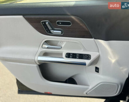 Черный Мерседес ГЛА-Класс, объемом двигателя 1.99 л и пробегом 35 тыс. км за 37000 $, фото 16 на Automoto.ua