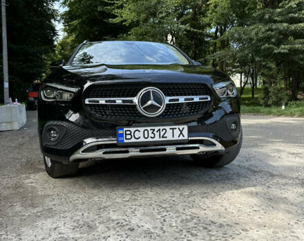Черный Мерседес ГЛА-Класс, объемом двигателя 1.99 л и пробегом 82 тыс. км за 33500 $, фото 3 на Automoto.ua
