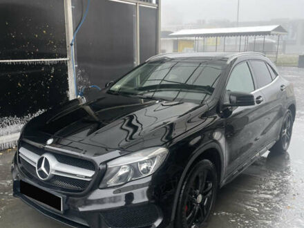 Мерседес ГЛА-Класс 2015 в Полтаве на Automoto.ua Черный Мерседес ГЛА-Класс, объемом двигателя 1.99 л и пробегом 90 тыс. км за 16500 $, фото 1 на Automoto.ua