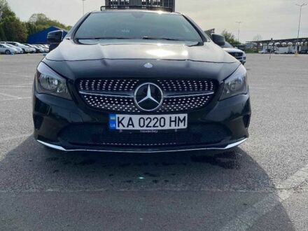 Мерседес ГЛА-Клас 2017 у Львові на Automoto.ua Чорний Мерседес ГЛА-Клас, об'ємом двигуна 2 л та пробігом 180 тис. км за 19700 $, фото 1 на Automoto.ua