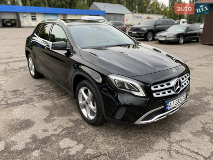 Мерседес ГЛА-Класс 2017 в Киеве на Automoto.ua Черный Мерседес ГЛА-Класс, объемом двигателя 1.6 л и пробегом 61 тыс. км за 27000 $, фото 1 на Automoto.ua
