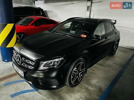 Мерседес ГЛА-Класс 2018 в Киеве на Automoto.ua Черный Мерседес ГЛА-Класс, объемом двигателя 1.99 л и пробегом 75 тыс. км за 28000 $, фото 1 на Automoto.ua